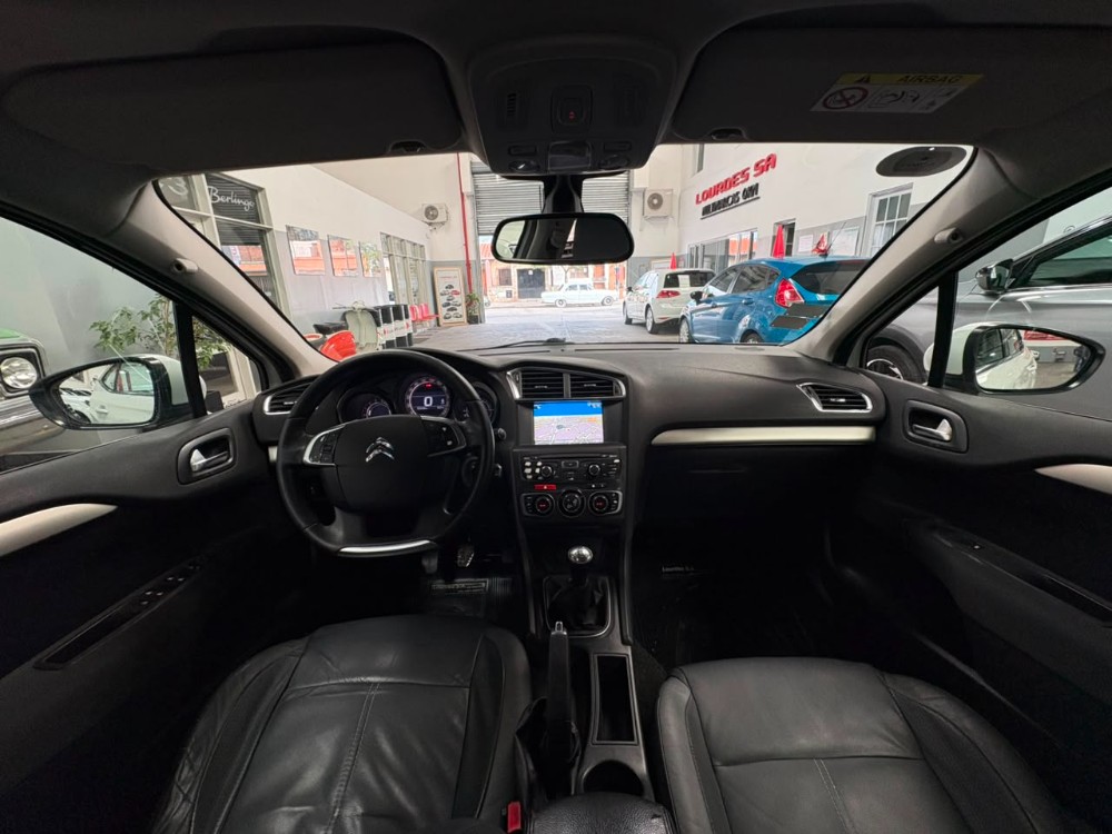 Citroën C4 Lounge Tendance 2.0 — foto 2